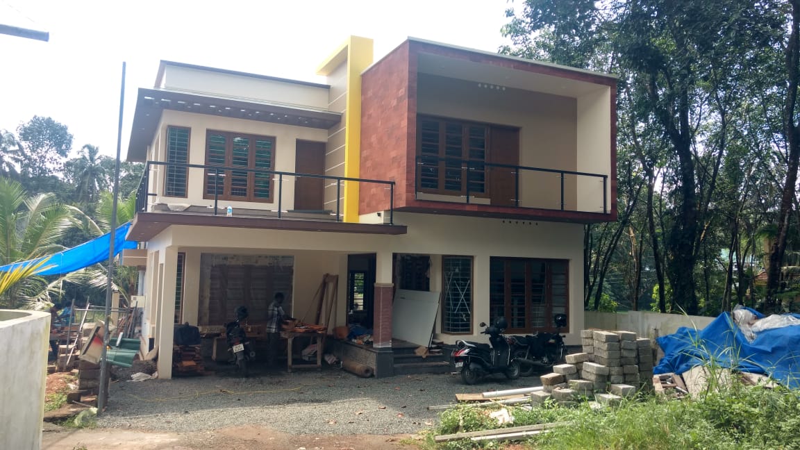 4BHK Brandnew House with 6.5Cent Land 2600sqft
