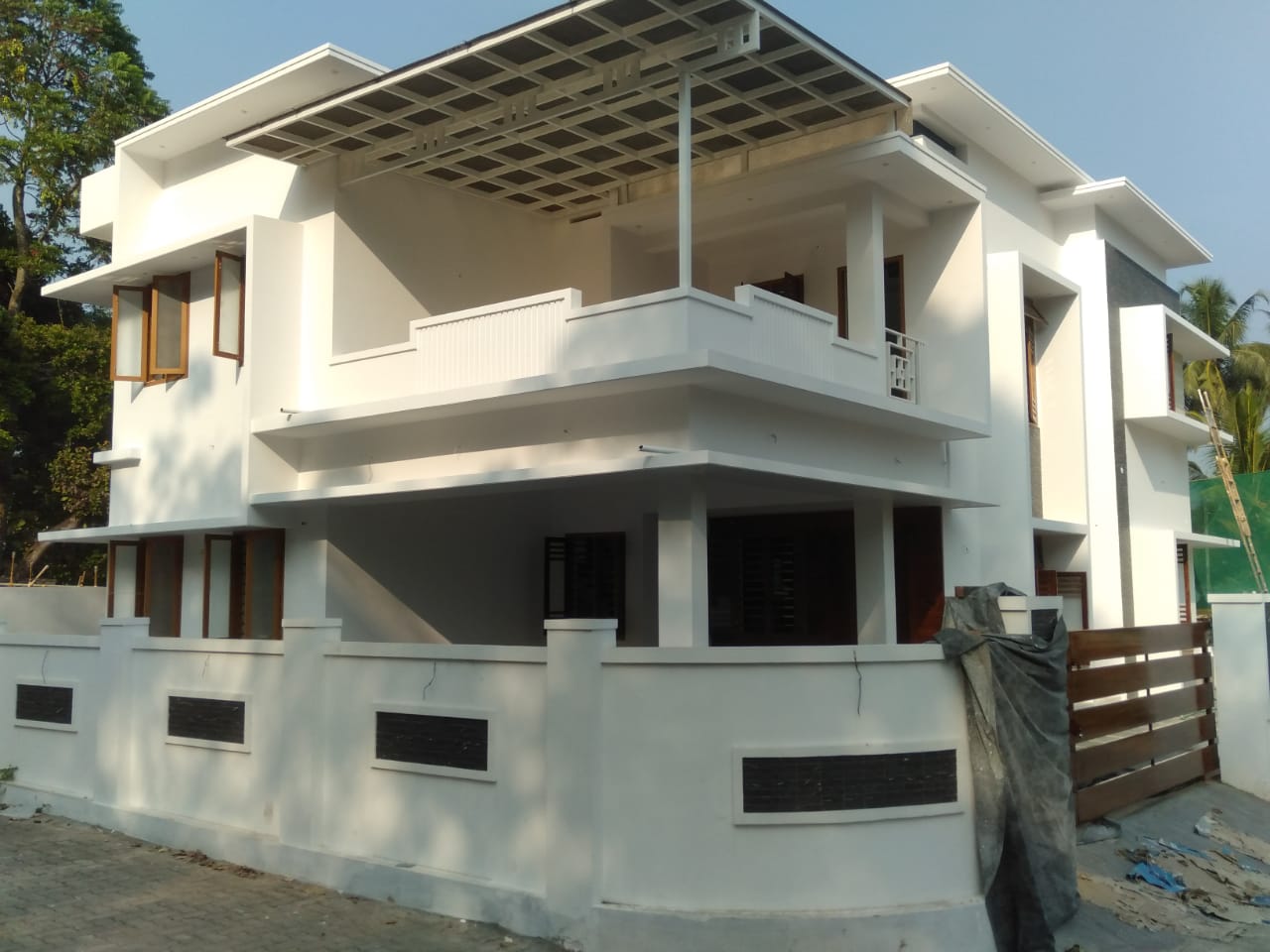 4BHK Semifurnished House 2600sqft