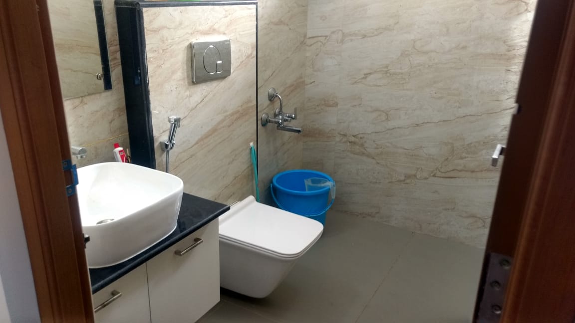 4 BHK Brandnew Villas/ Nettoor,  3300 sqft