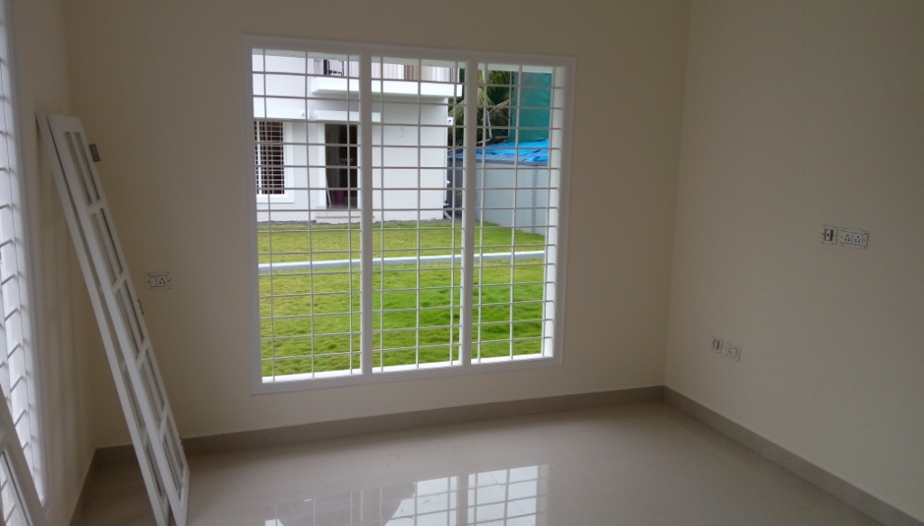 2068sqft 3BHK brandnewhouse