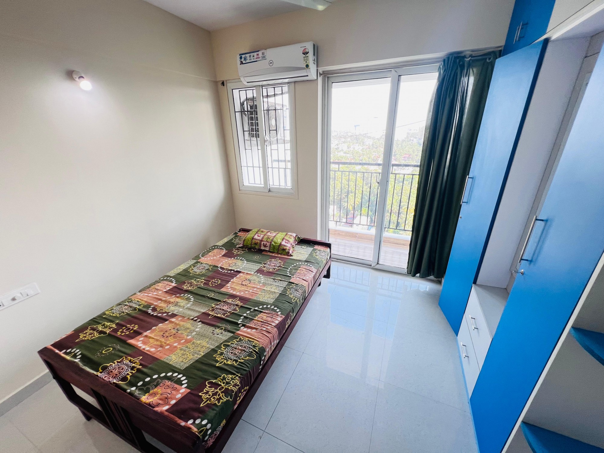 2BHK Fully Furnished Flat in Edappilly, 900sqft
