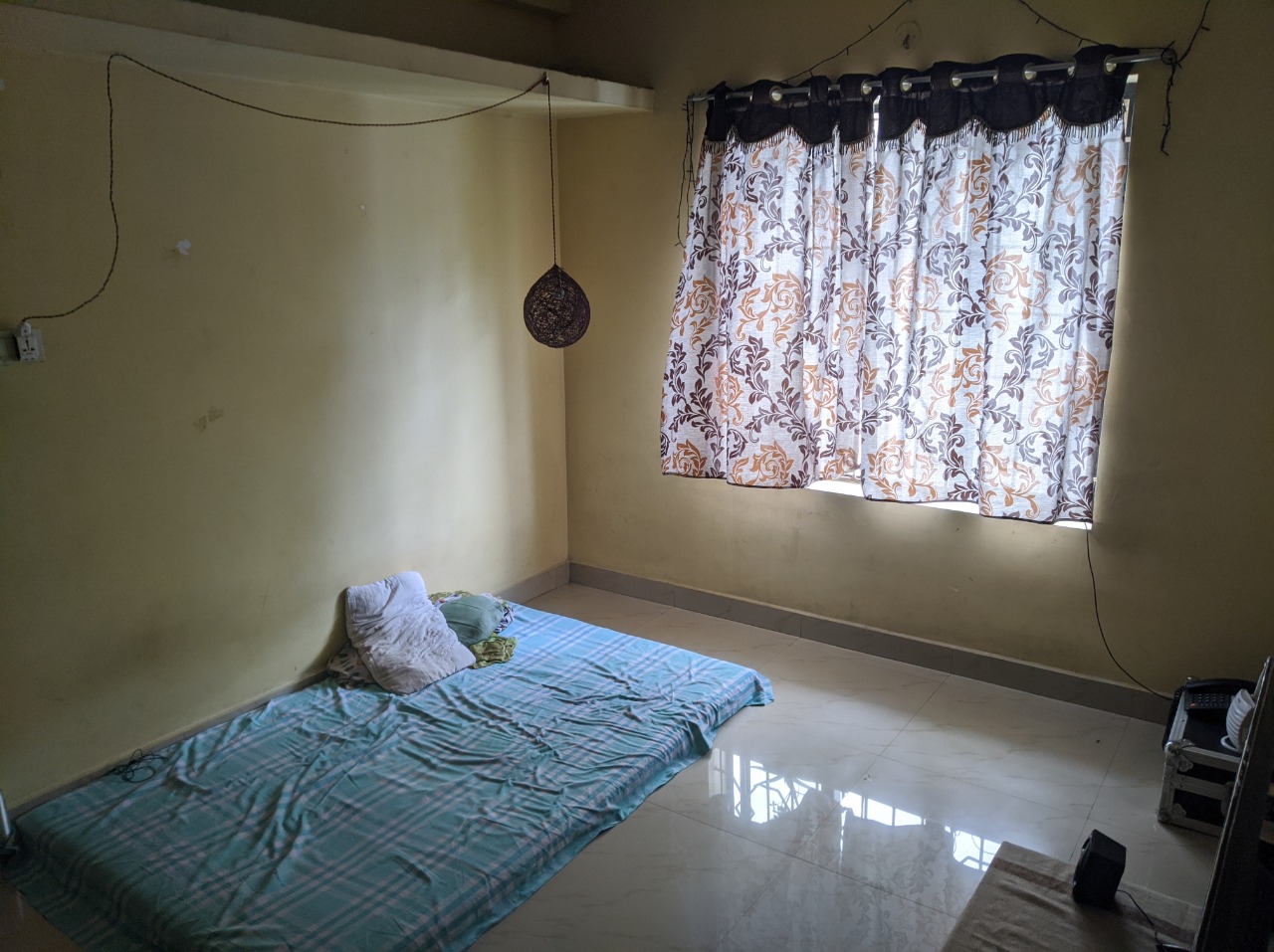 75cent of Land with old house in Valambur, Pattimattom