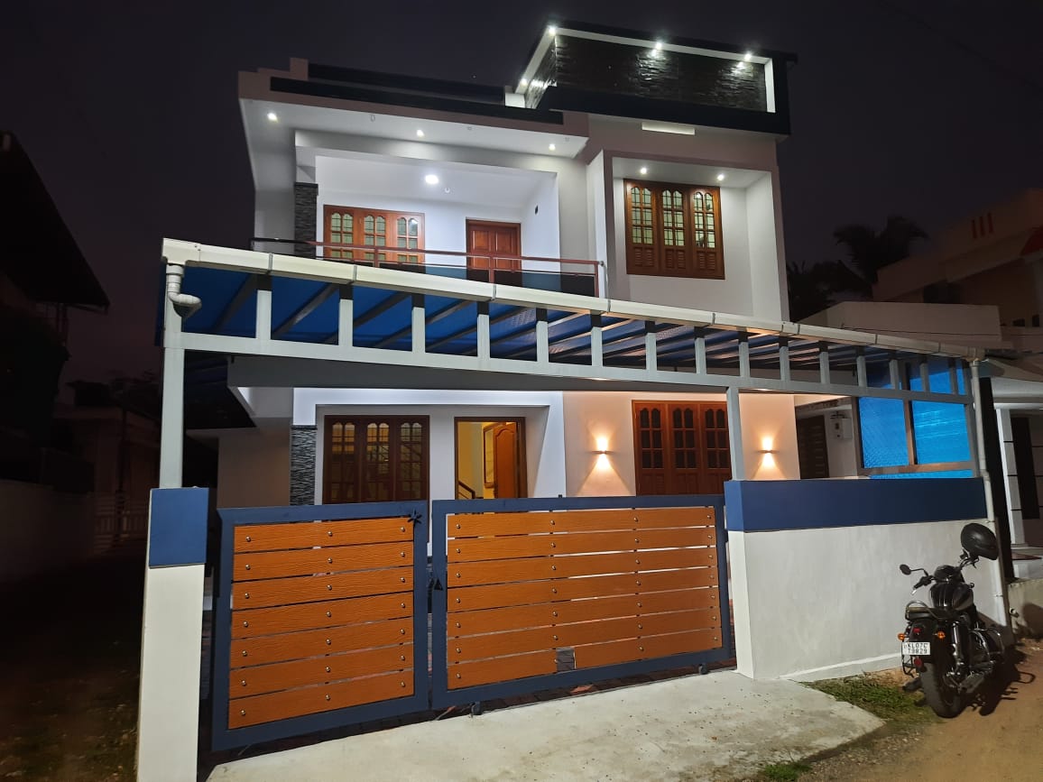 3BHK Semifurnished house with 3.50 cent Land 1750