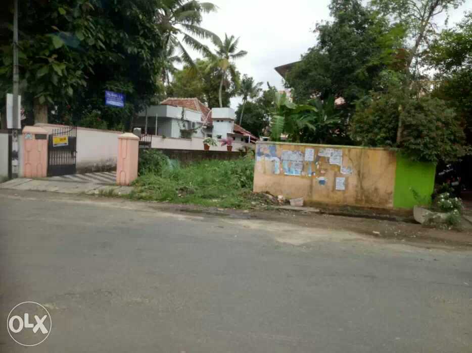3cents of land - for sale in Lulu Mall Edapally, Kochi ( Ernakulam ), Kerala