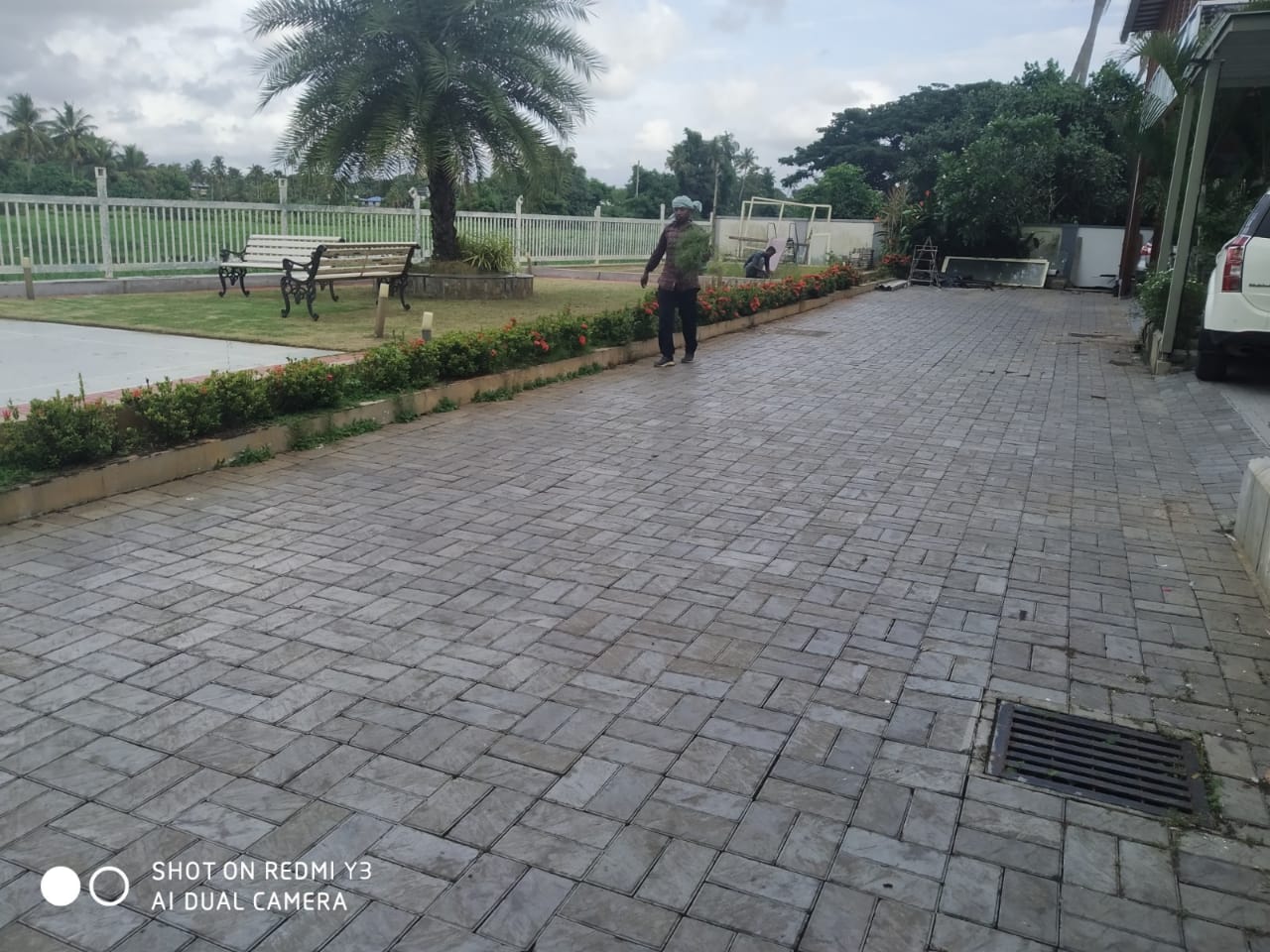 2BHK Semifurnished House 1400 sqft