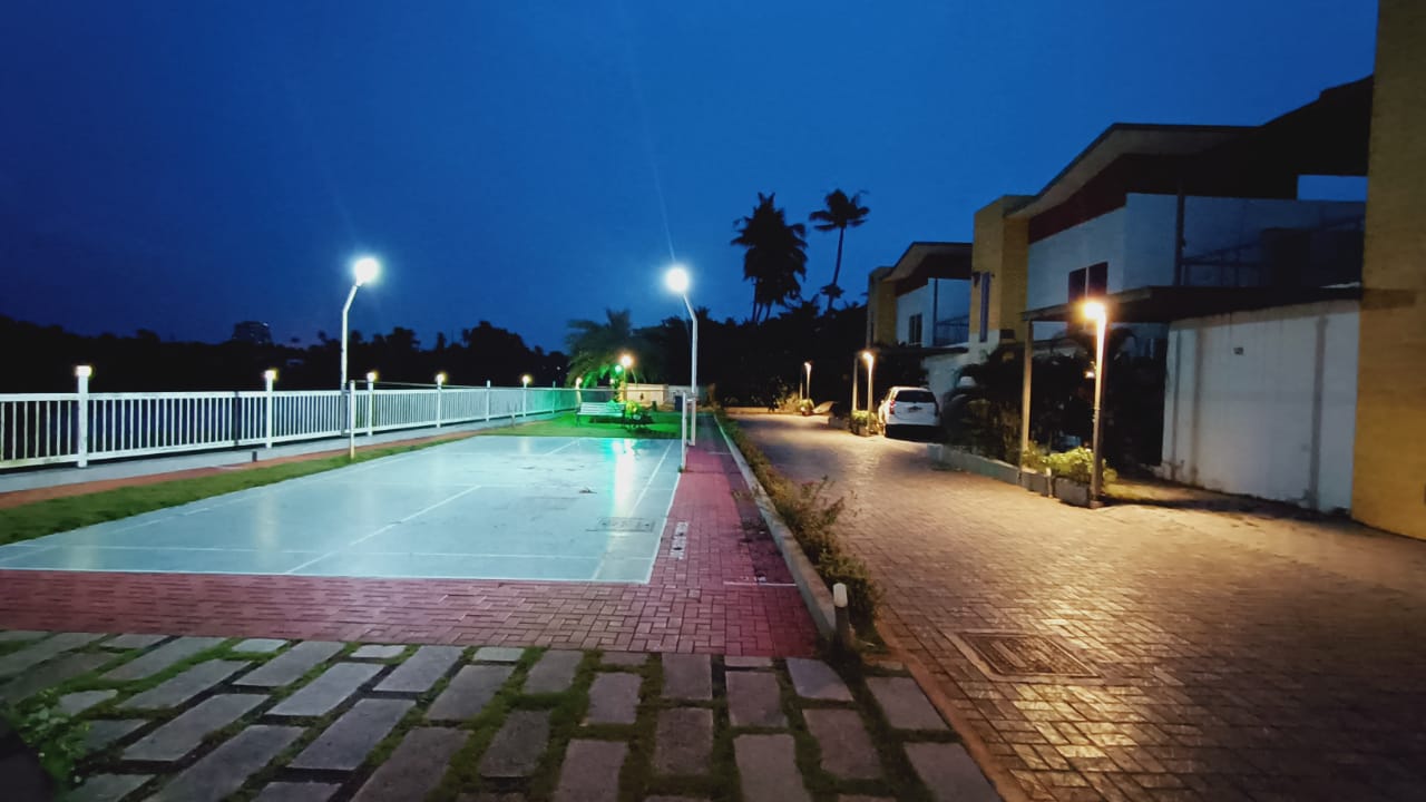 2BHK Semifurnished House 1400 sqft