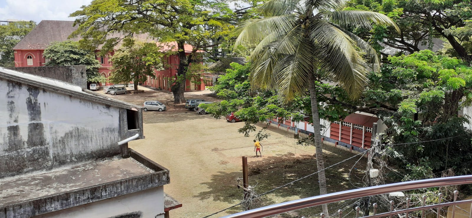 3BHK Semifurnished House1800 sqft in Kakkanad
