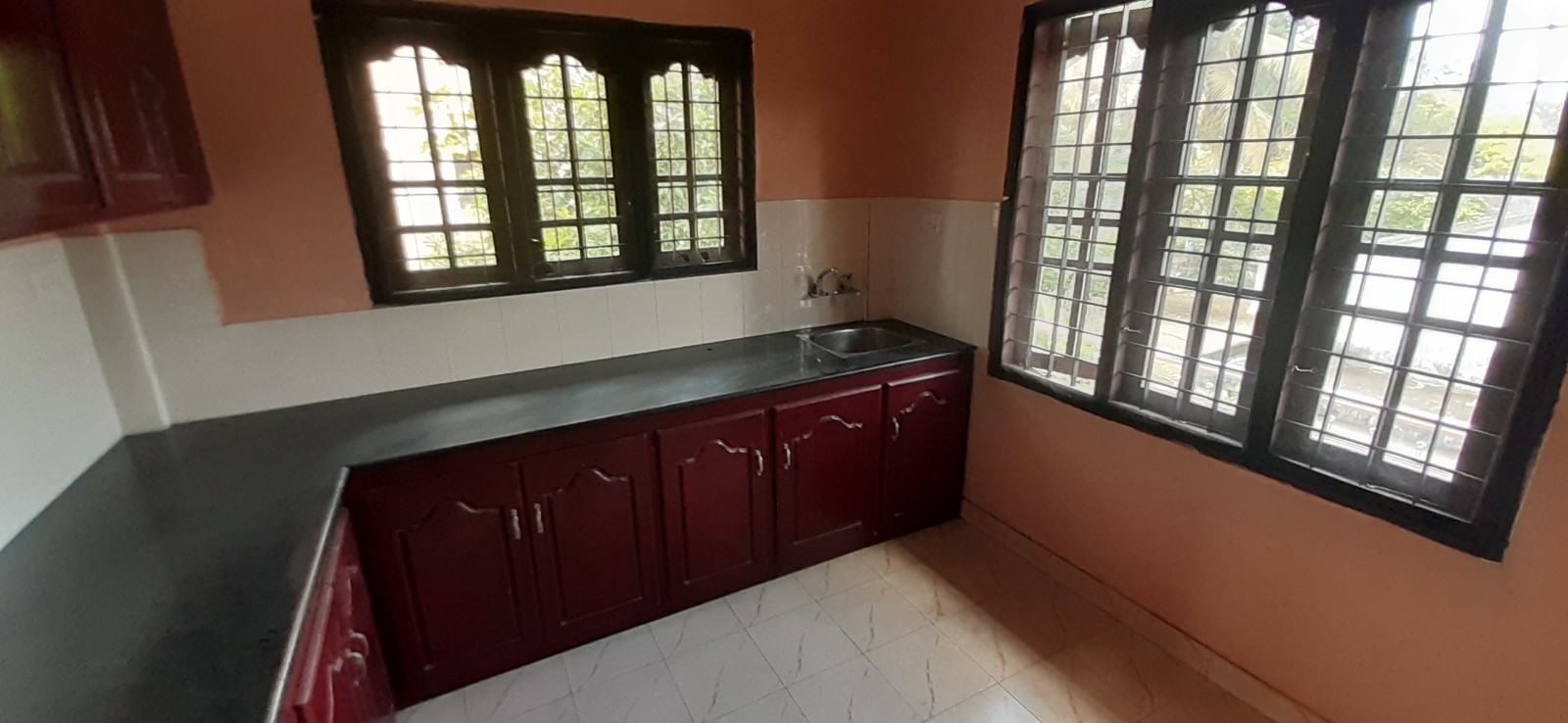3BHK Semifurnished House1800 sqft in Kakkanad