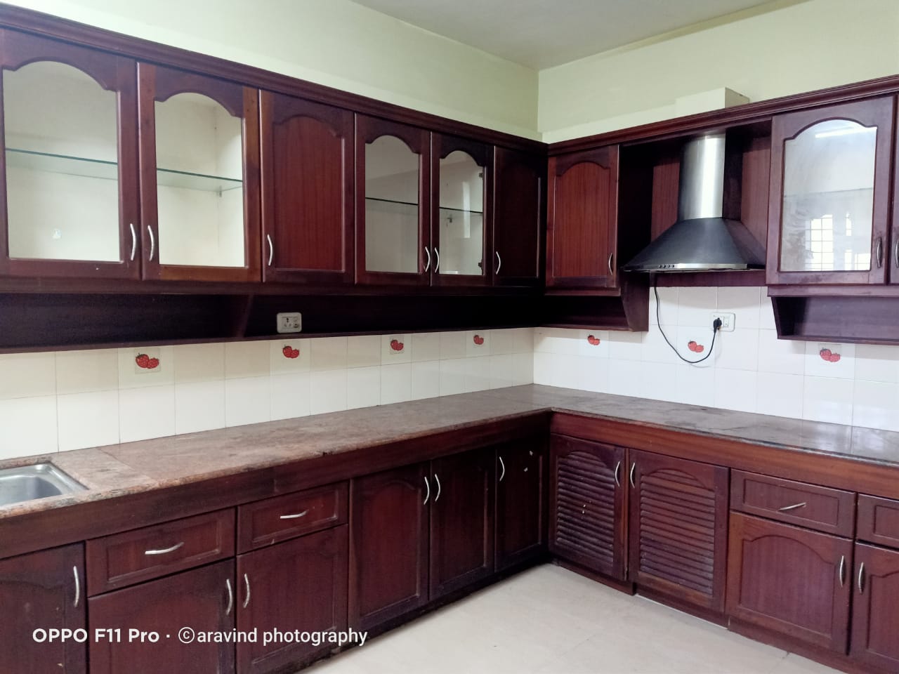 4BHK Fully Furnished House 2200sqft