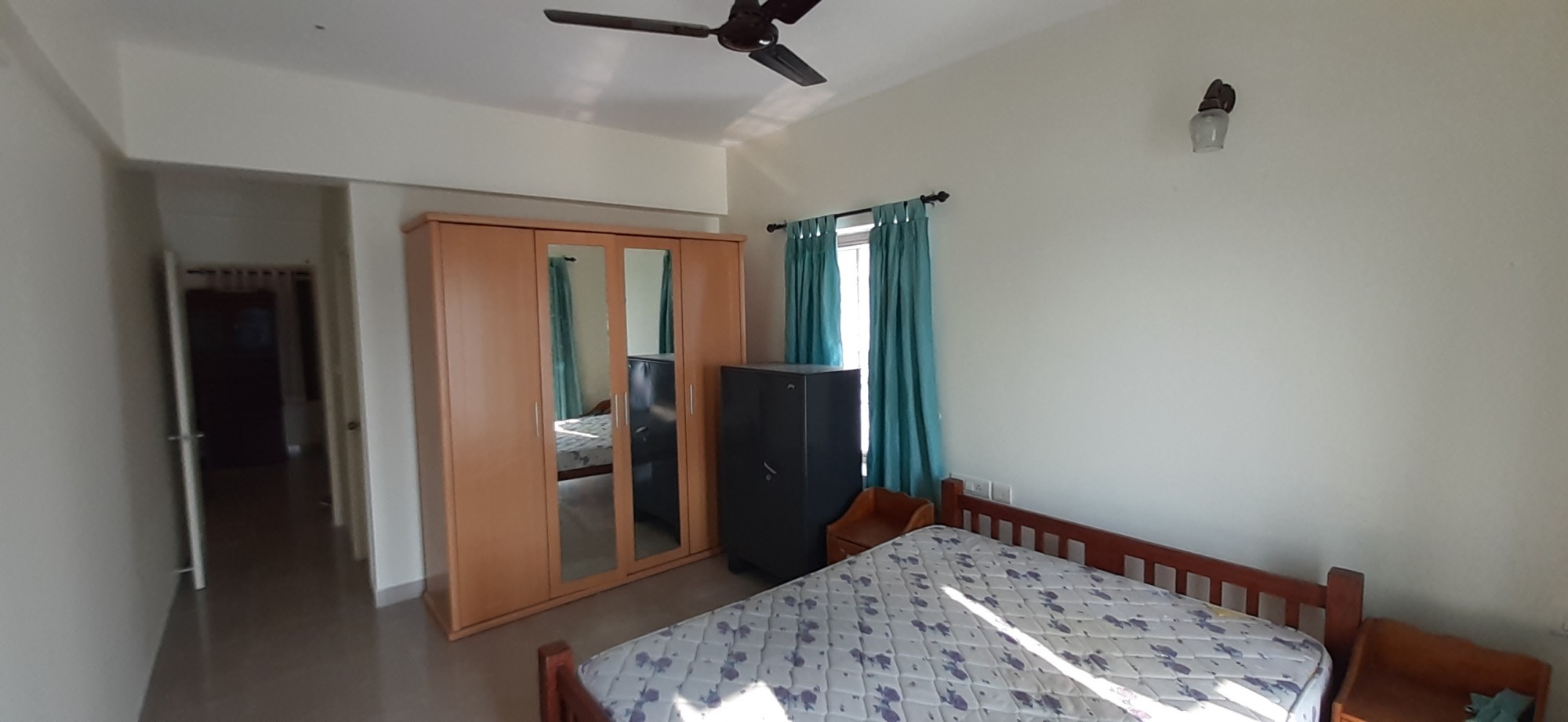 3BHK Semifurnished House  2000sqft