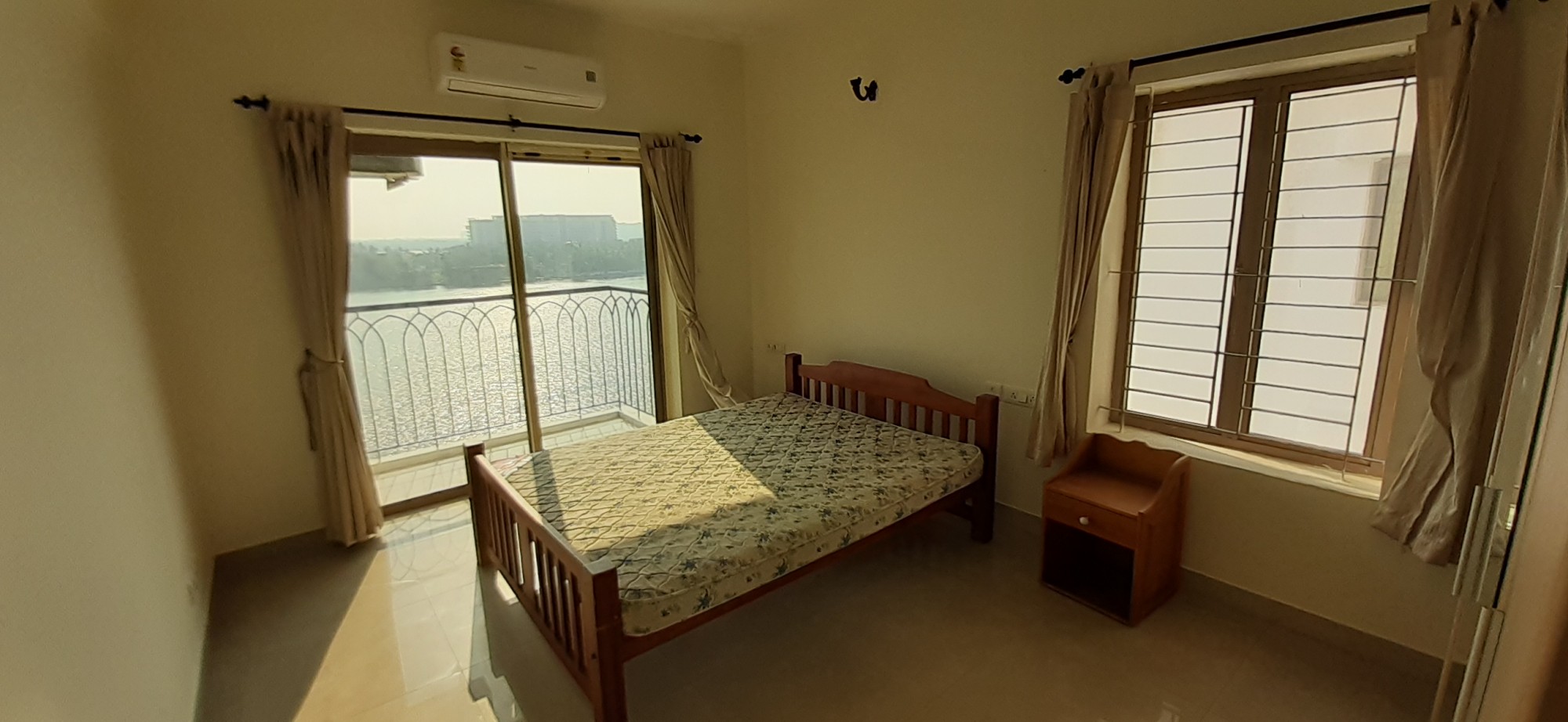 3BHK Semifurnished House  2000sqft
