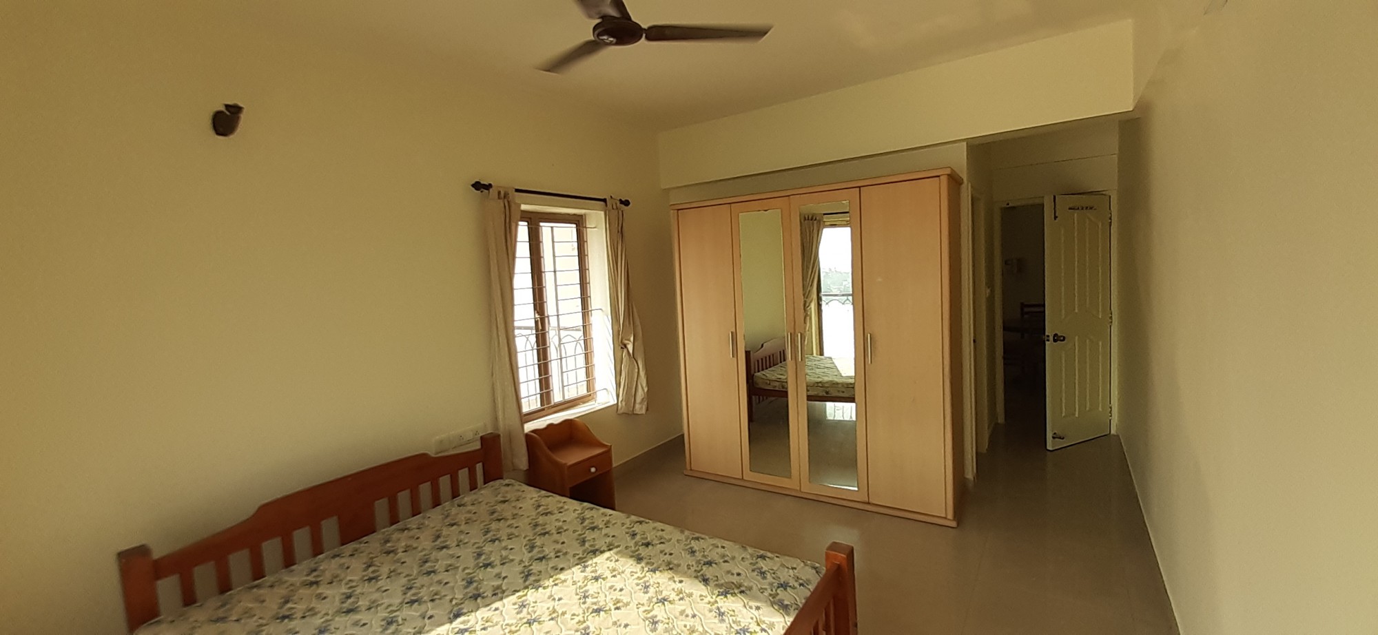 3BHK Semifurnished House  2000sqft