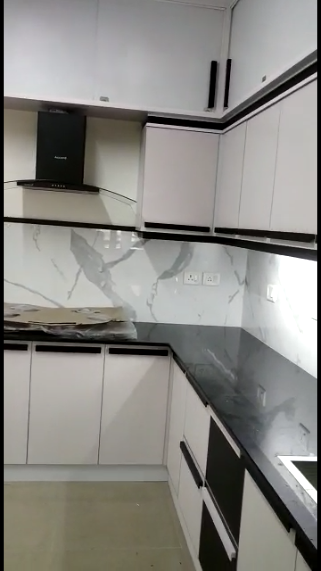 3BHK Semifurnished Flat in Marine Drive,Ernakulam.2200sqft