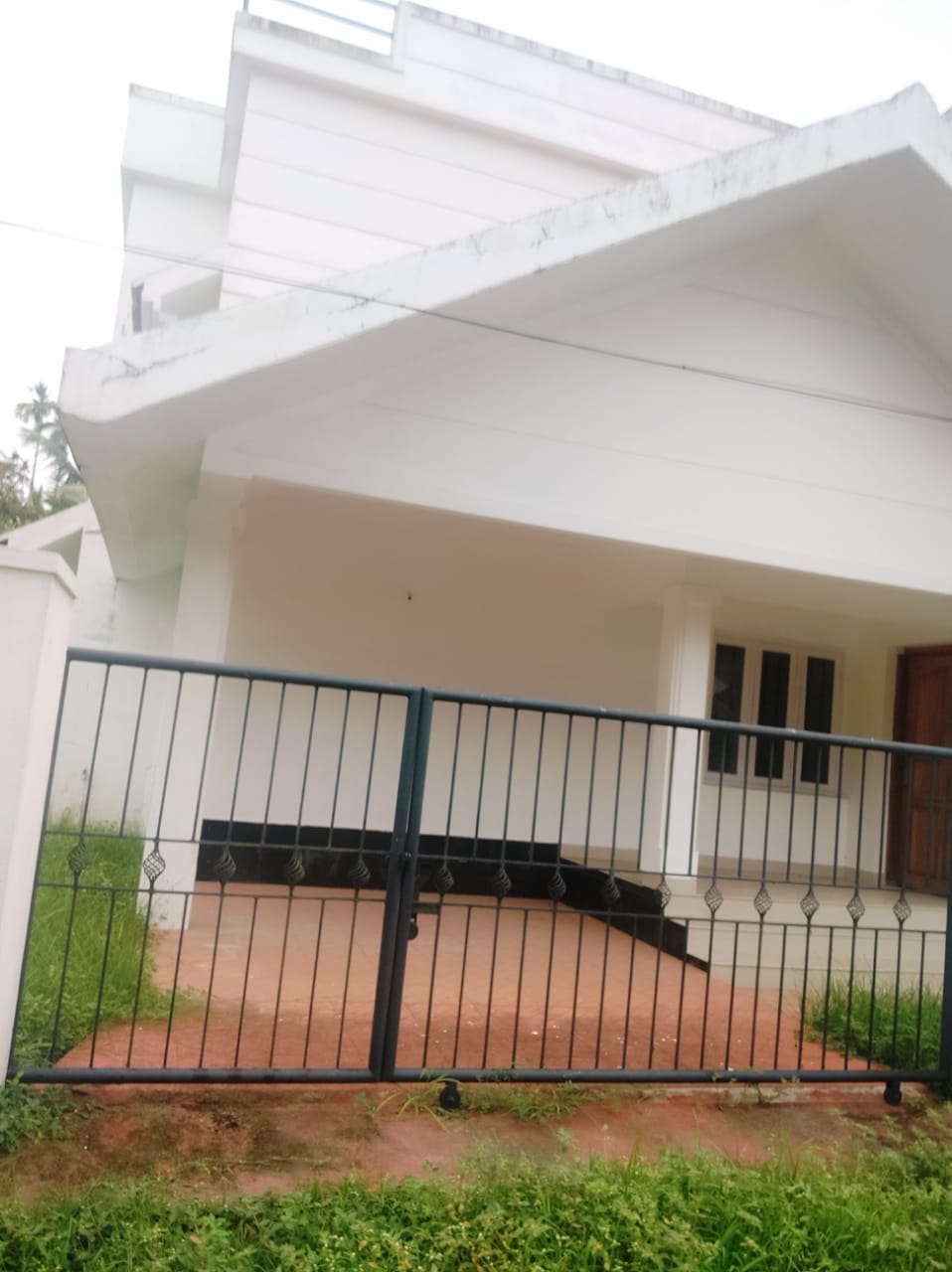 1900sqft 4BHK Fully Furnished Flat in Kadavanathra - for sale in Kadavanhra, Kochi ( Ernakulam ), Kerala