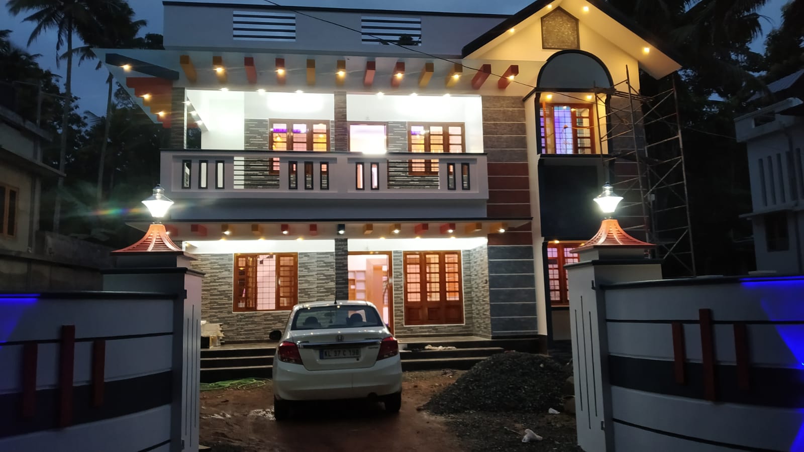 3 BHK Semifurnished Flat in Kaloor, 1115sqft