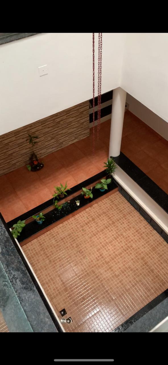 5BHK Semifurnished House 3600sqft