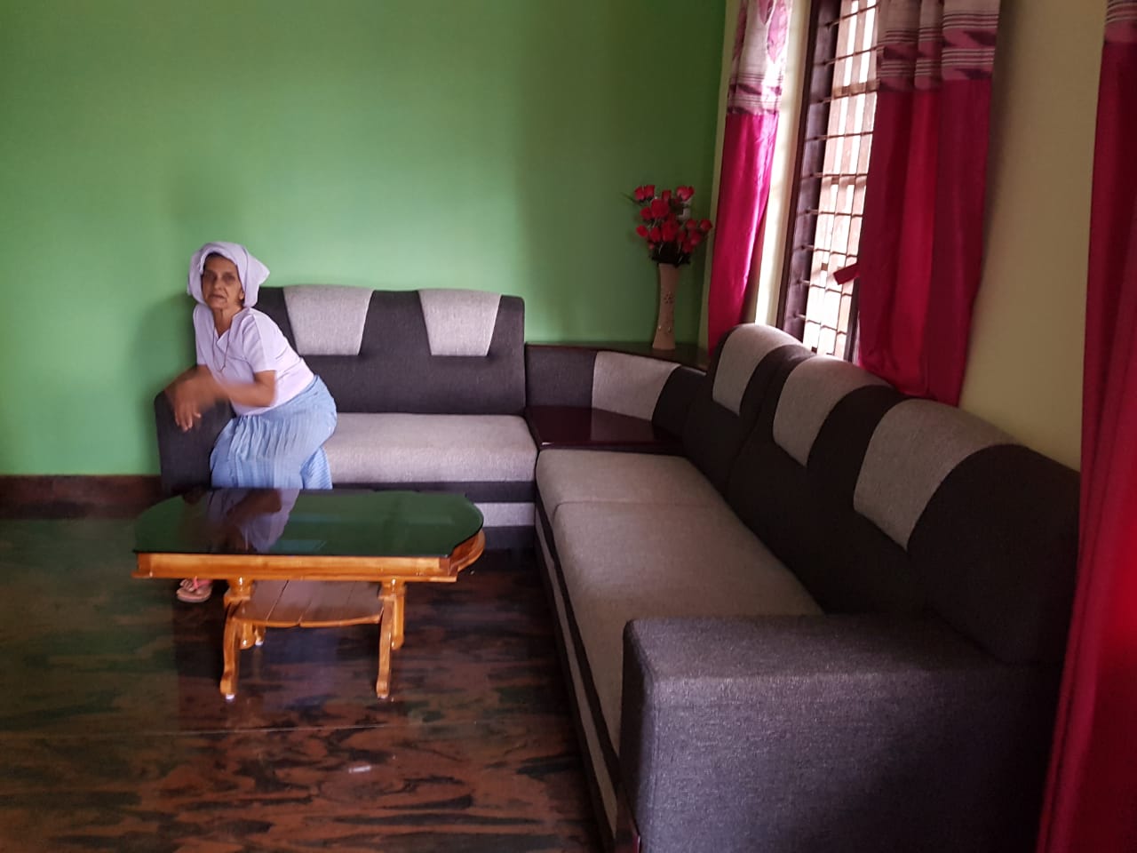 3BHK Semifurnished Flat in Kakkanad,1600 sqft