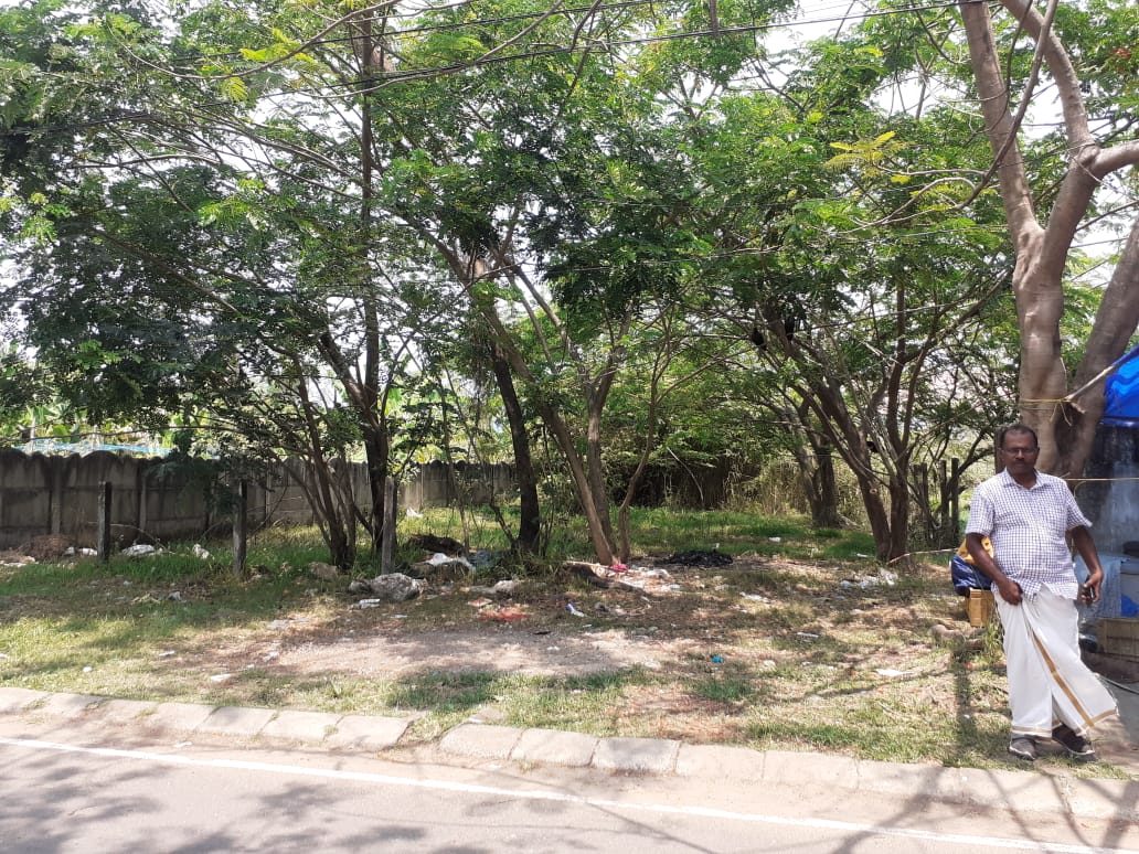 4BHK Semifurnished House with 5.3cent 2400sqft