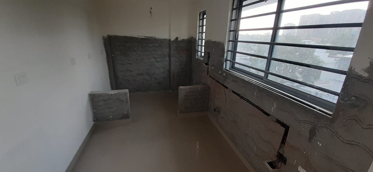 5.700 cents of Semi Commercial House plot in Kadavanthra