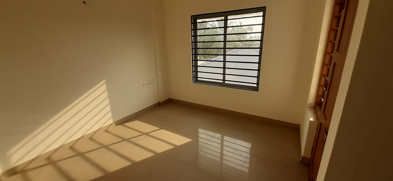 5.700 cents of Semi Commercial House plot in Kadavanthra