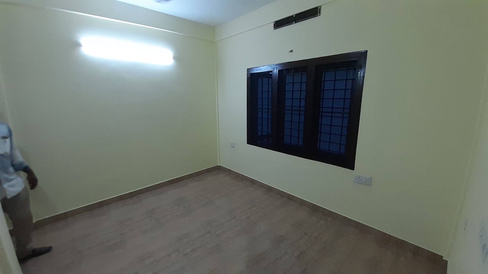 2BHK Semifurnished Flat Apartment in Jawaharnagar, Kadavanthra,800sqft - for sale in Jawaharnagar, Kochi ( Ernakulam ), Kerala