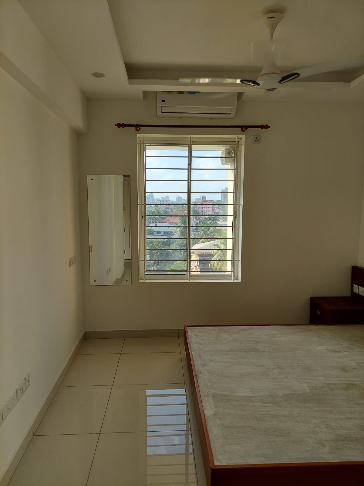 4Cents of Commercial Land-Kadavanthra road, Kadavanthra