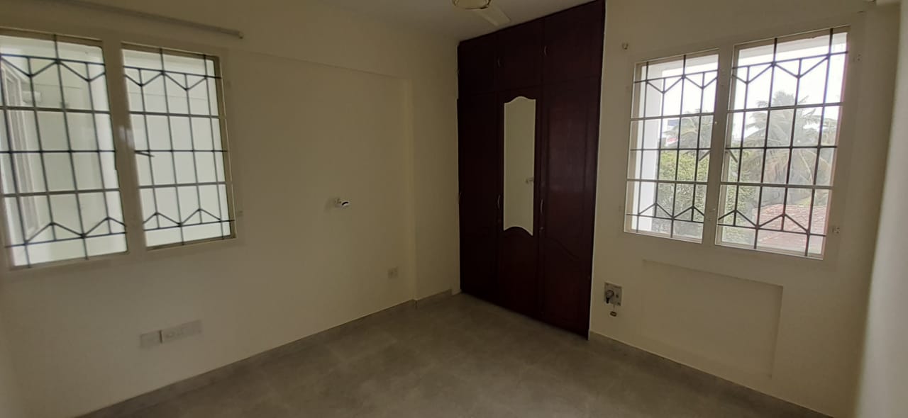 3BHK Fully Furnished Flat in Panampilly Nagar, Ernakulam, 2240 sqft