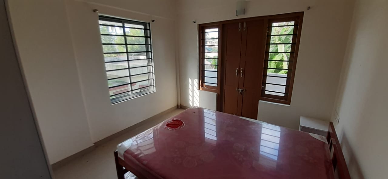 25 cents of Land available in and around Vagamon