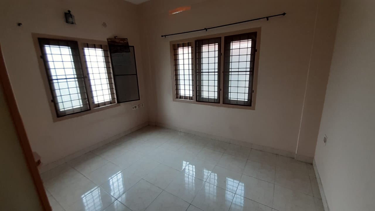 33 cent of Residential plot Parappuram, Kanjoor