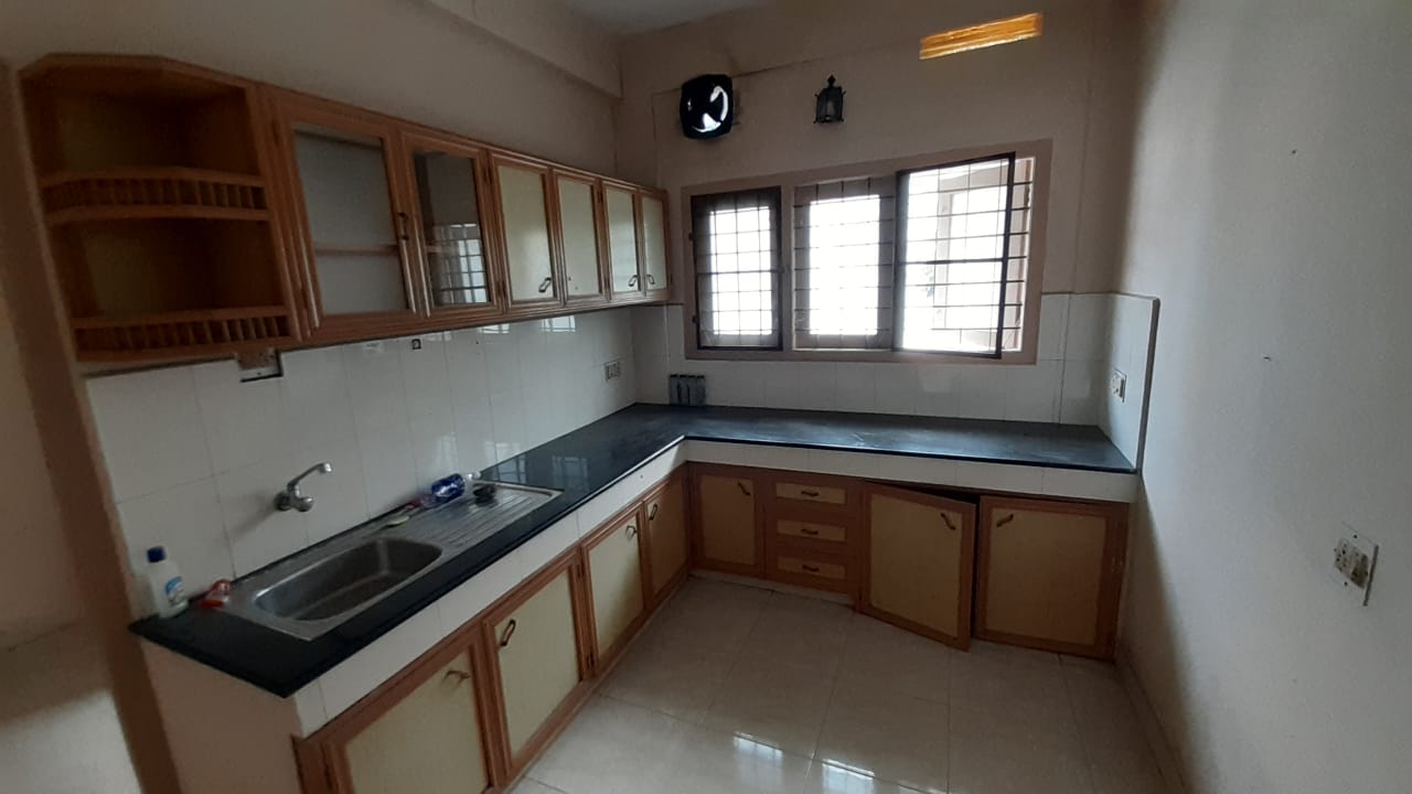 33 cent of Residential plot Parappuram, Kanjoor