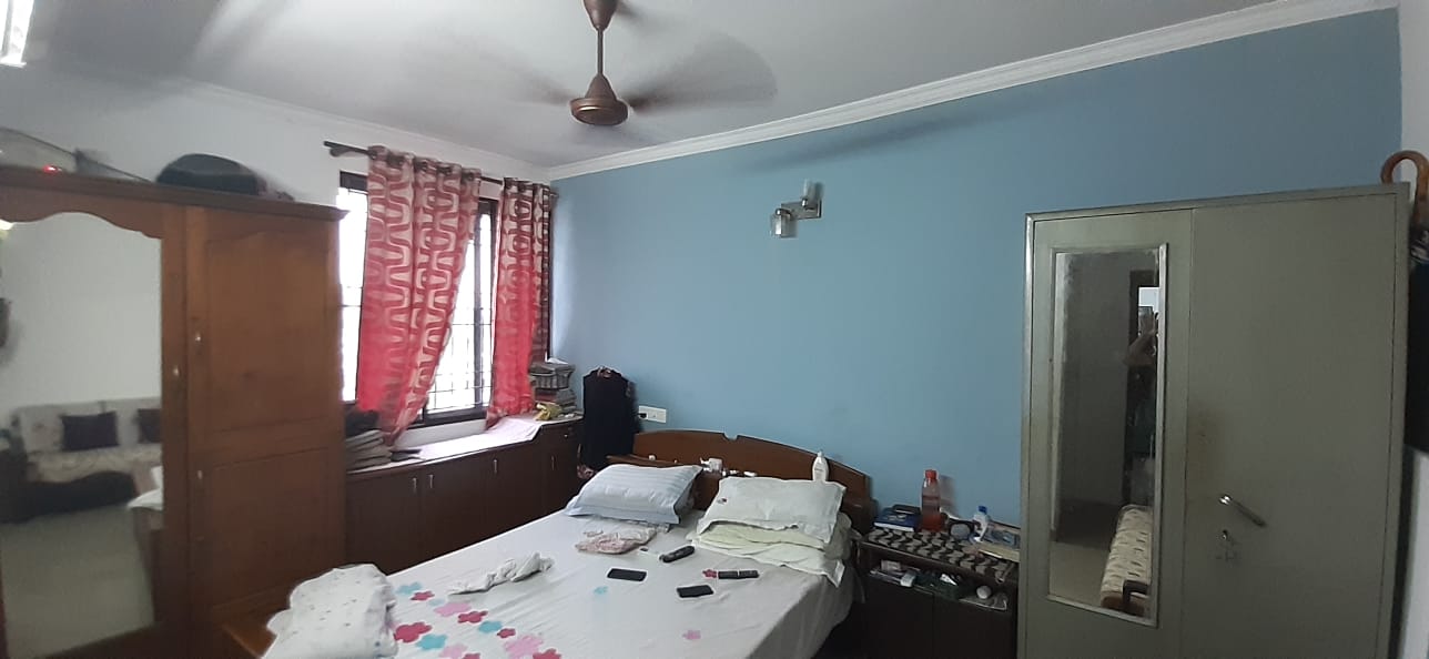 3BHK Semifurnished House 1300 sqft
