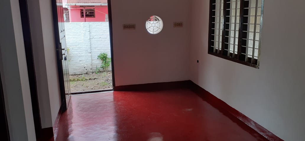 3BHK Semifurnished Flat in Marine Drive, Ernakulam, 2200 sqft