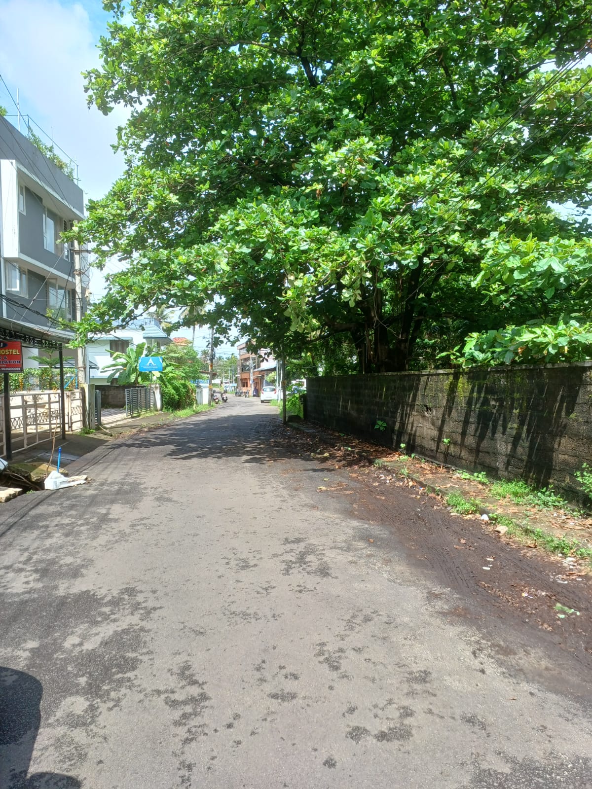 4 BHK Semifurnished House 2850 sqft