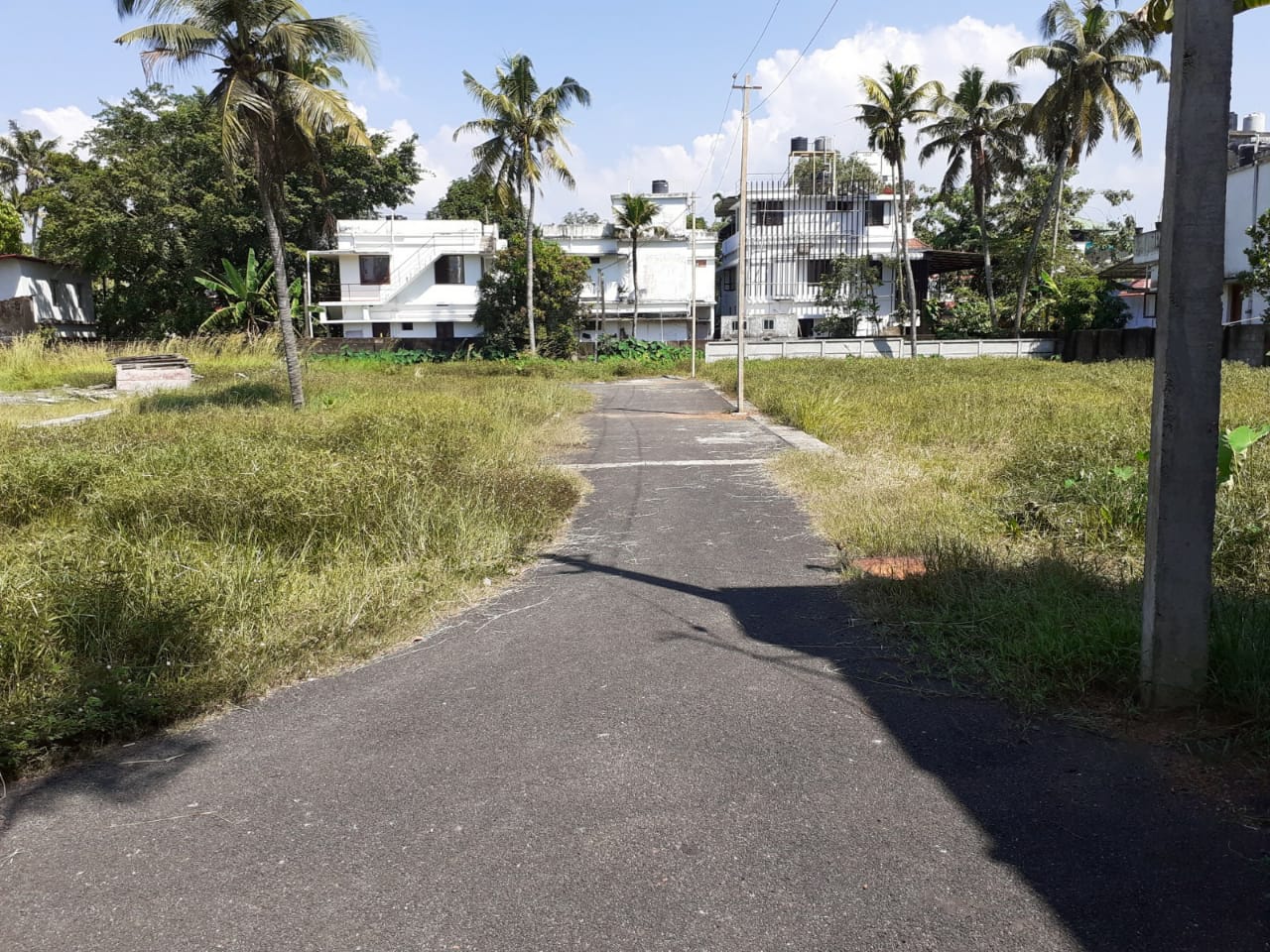 1400sqft, 3BHK Semifurnished House,1400sqft in Chottanikkara