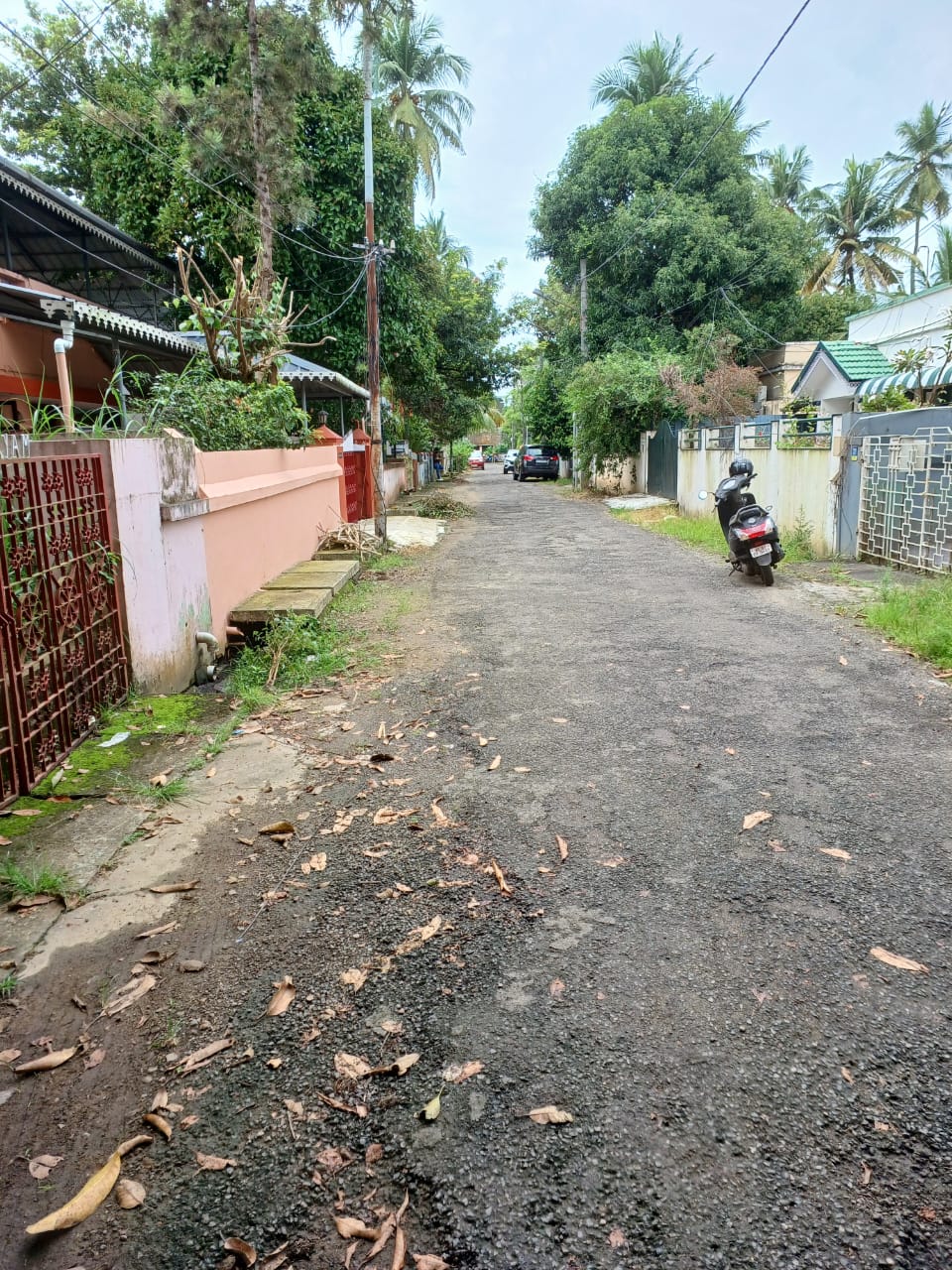 7cent of Residential Land with house
