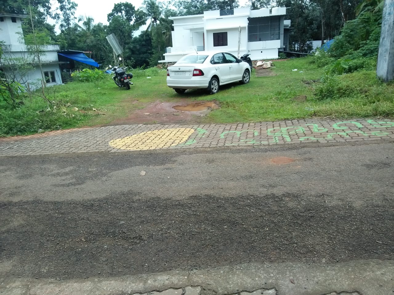 10 Cent Land  for sale. - for sale in Pallikkara, Kochi ( Ernakulam ), Kerala
