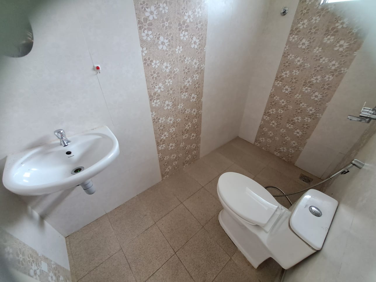 1160 sqft, 2 BHK Fully furnished Brand new  flat in Kollamkudimugal,Kakkanad,