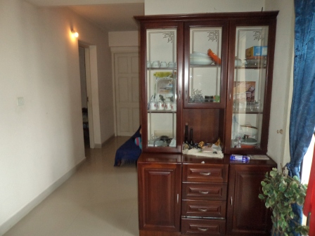 1365 sqft 3BHK semifurnished flat at kadavanthra