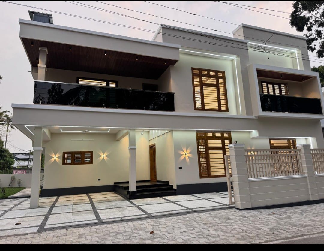 2900 sqft,4BHK Brandnew House in Kurlad, Kakkanad