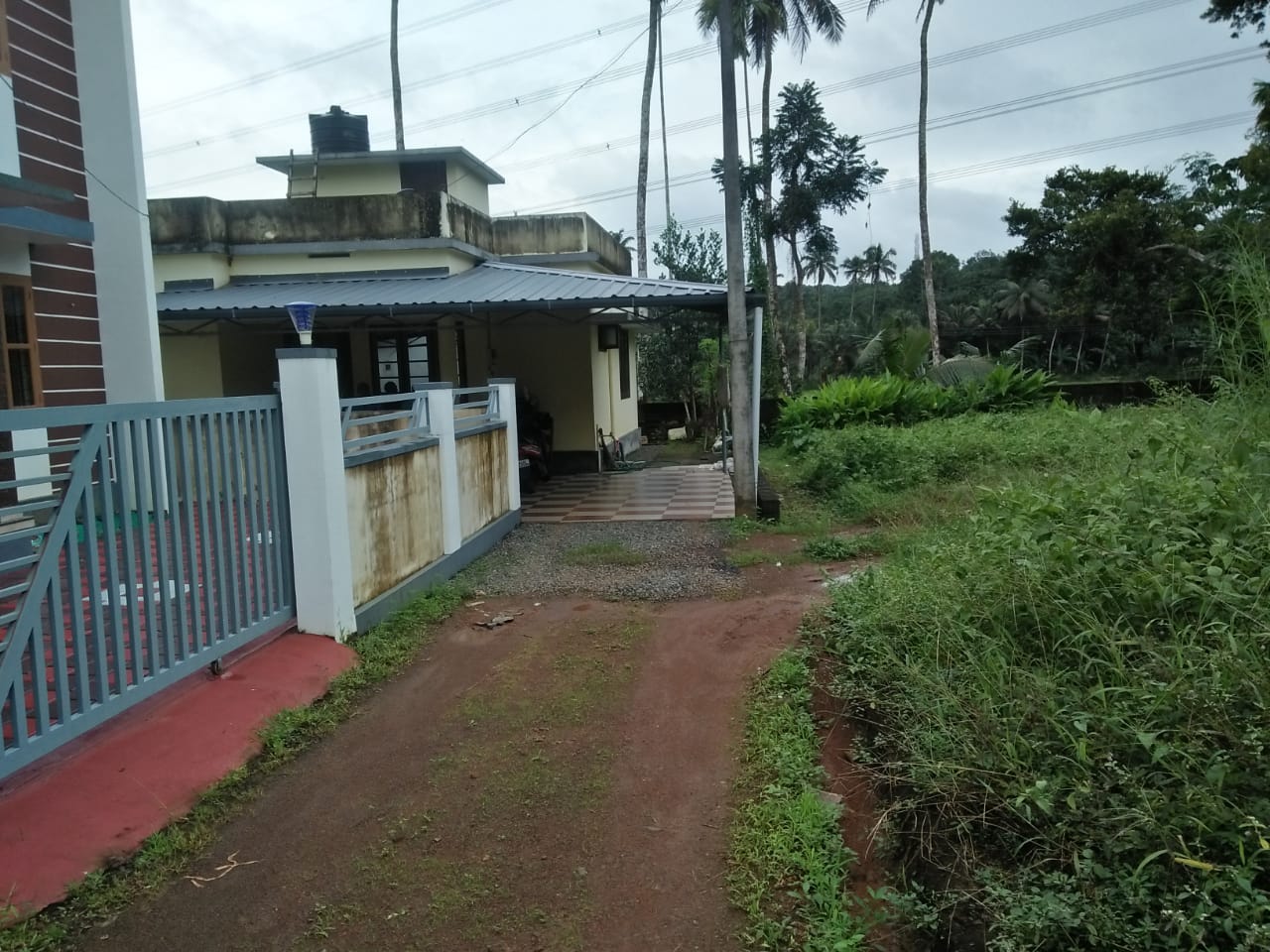 4BHK Semifurnished House 2600sqft