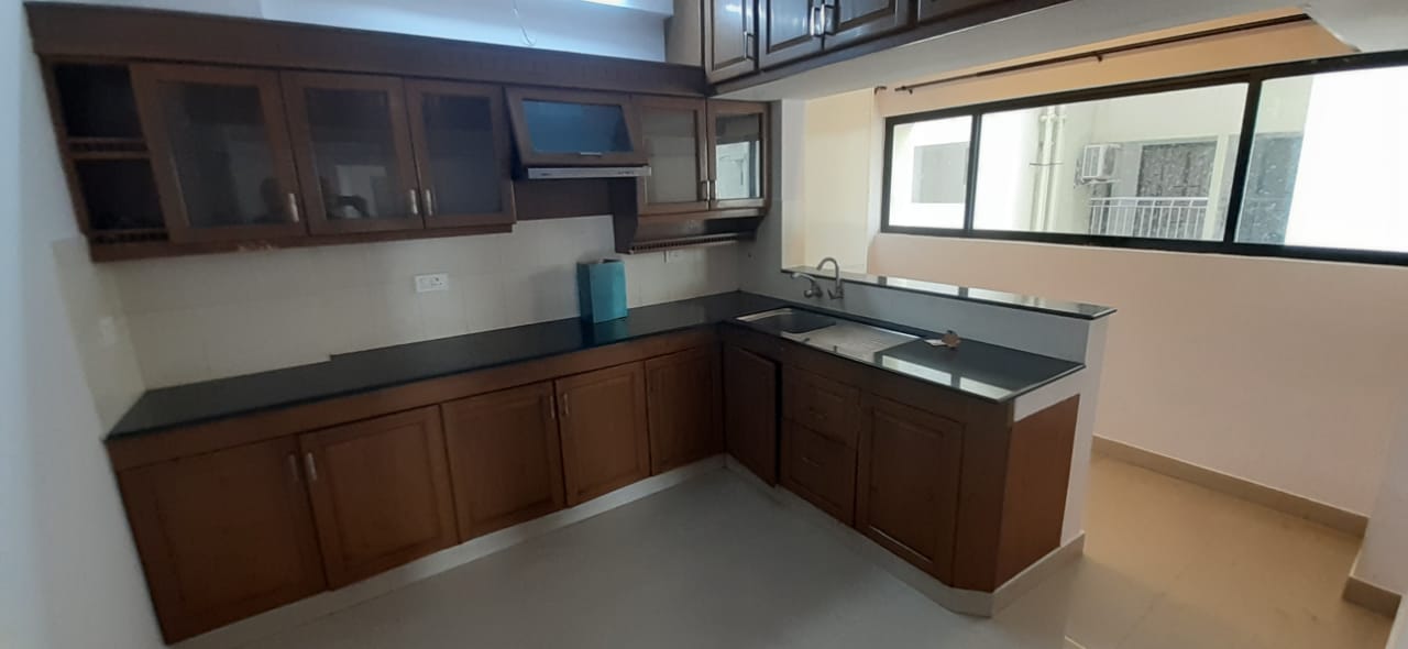 1320 sqft, 2BHK Fully Furnished Flat in Kaloor