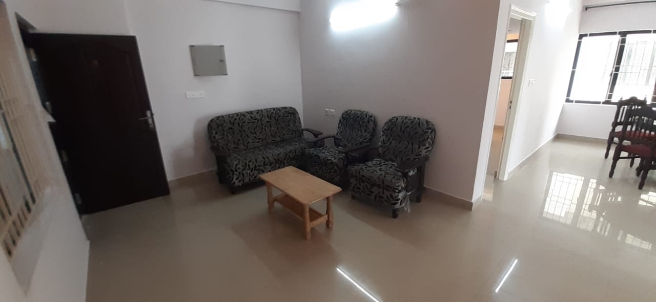 1320 sqft, 2BHK Fully Furnished Flat in Kaloor