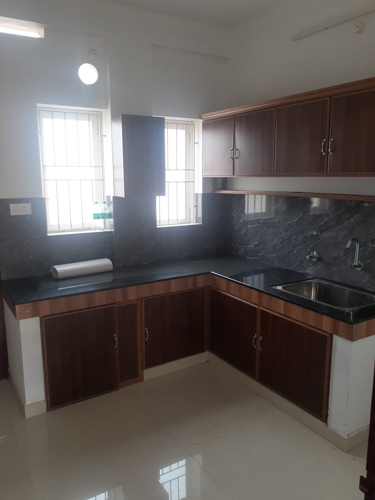 5BHK Semifurnished House2100sqft