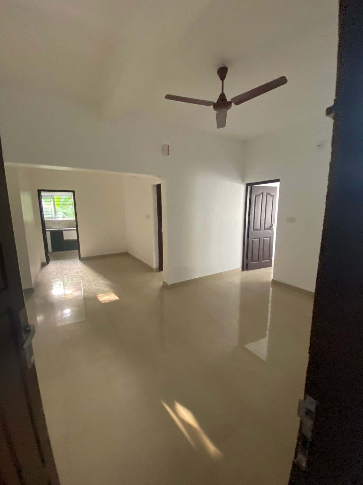 3BHK Semifurnished House with 4cent 2600sqft in Maradu - for sale in Maradu, Kochi ( Ernakulam ), Kerala