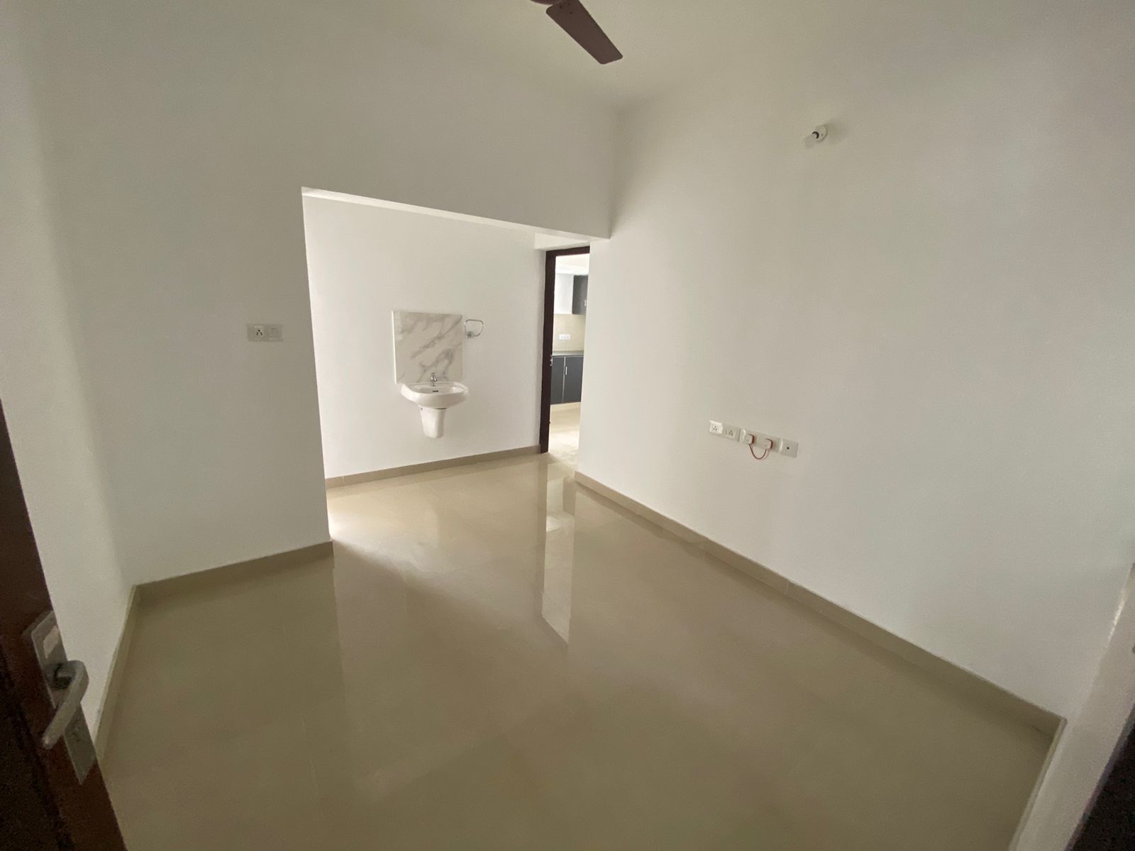 3BHK Semifurnished House with 4cent 2600sqft in Maradu