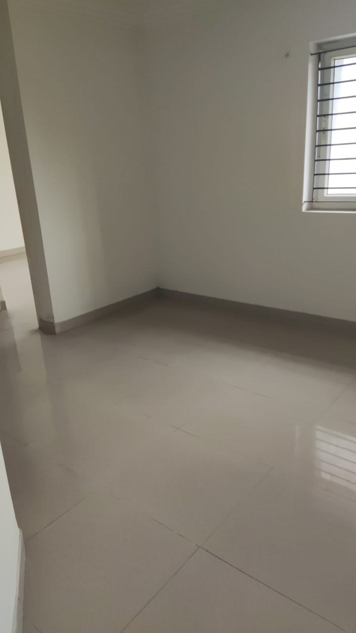 1685 sqft, 3BHK Fully Furnished Luxury flat in Vytilla