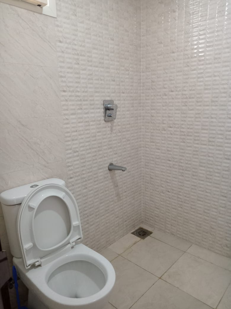 3 BHK Semifurnished Flat in Edappilly,1350 sqft