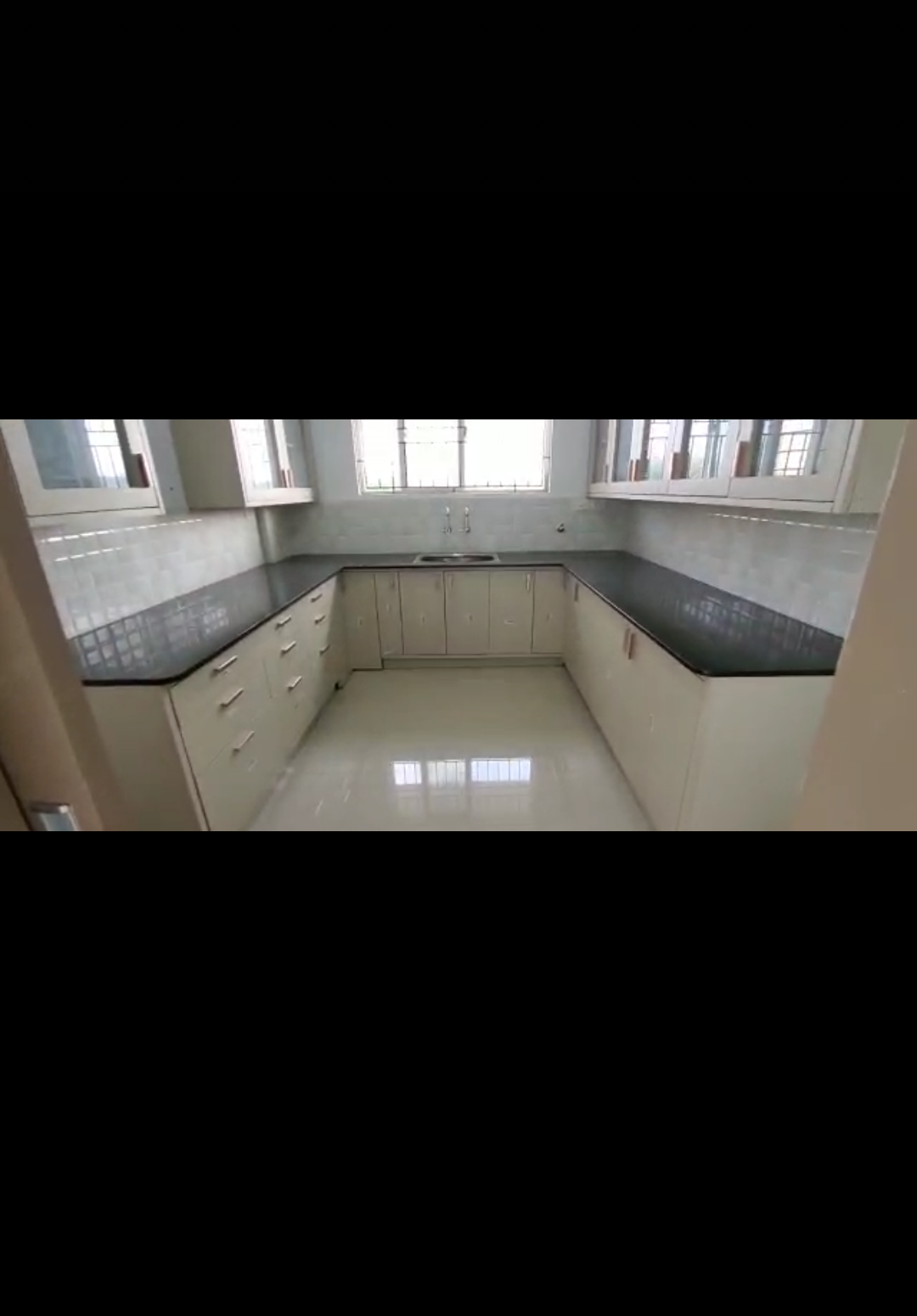 3BHK Brandnew Flat in Vallathol Junction, Thrikkakara, 1285sqft