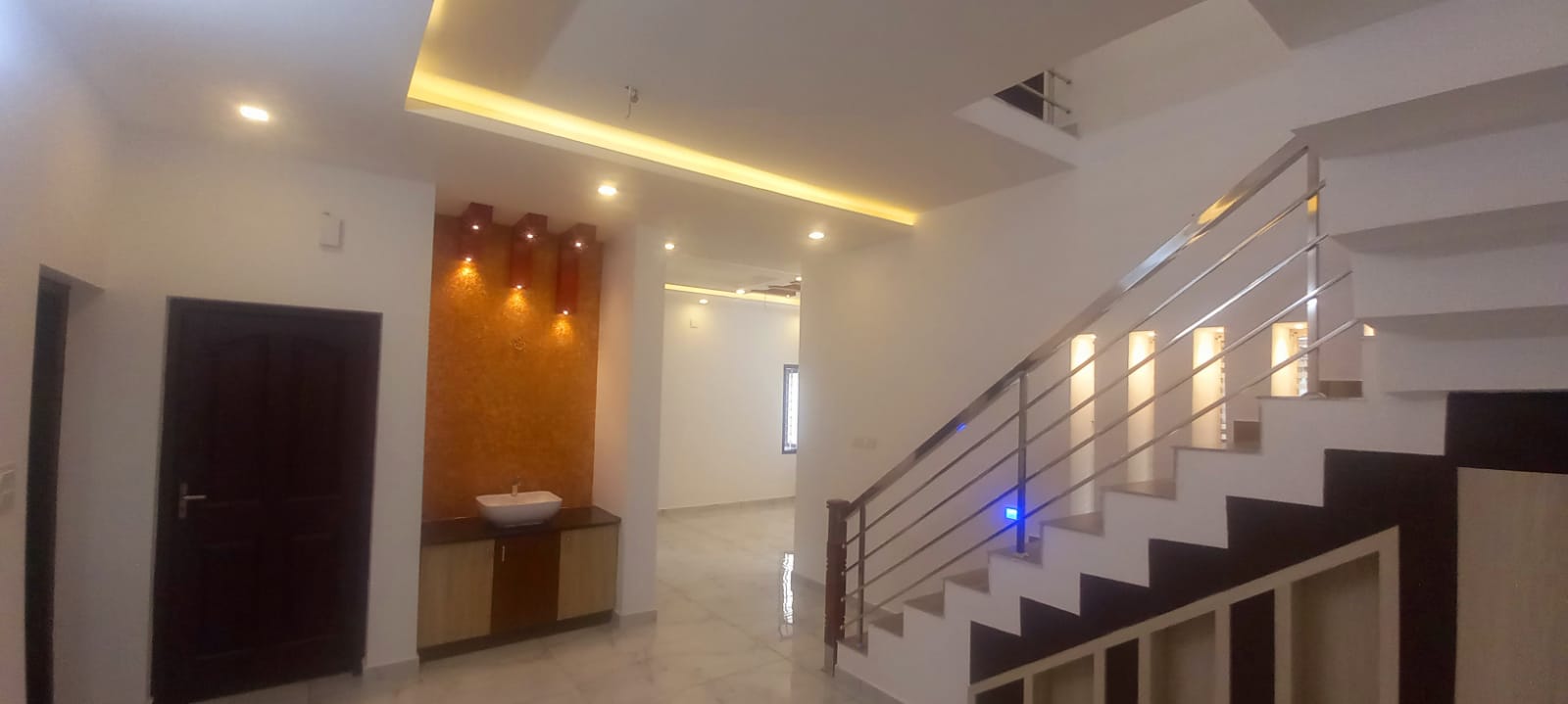 2 BHK Fully Furnished Brandnew Apartments