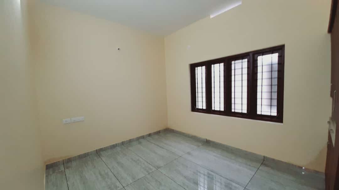 3BHK Brandnew House with 3 Cent Land1400sqft - for sale in Thevakkal, Kochi ( Ernakulam ), Kerala